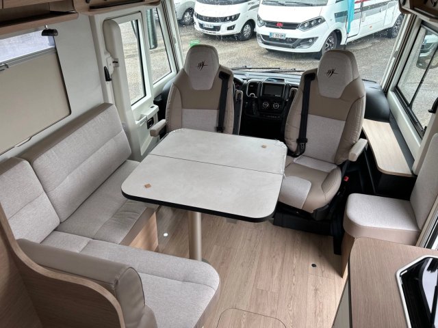 Rapido 850 F - Photo 9