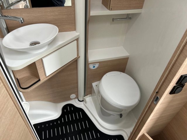 Rapido 850 F - Photo 17