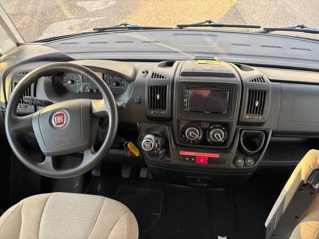 Rapido 880 F Série 8 - Photo 4