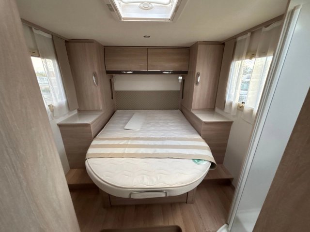 Rapido 880 F Série 8 - Photo 6