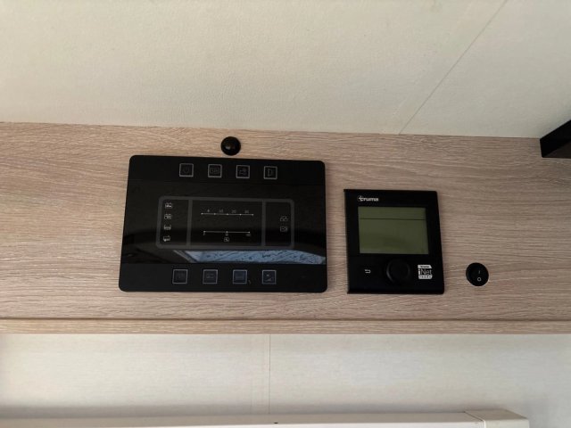 Rapido 880 F Série 8 - Photo 11