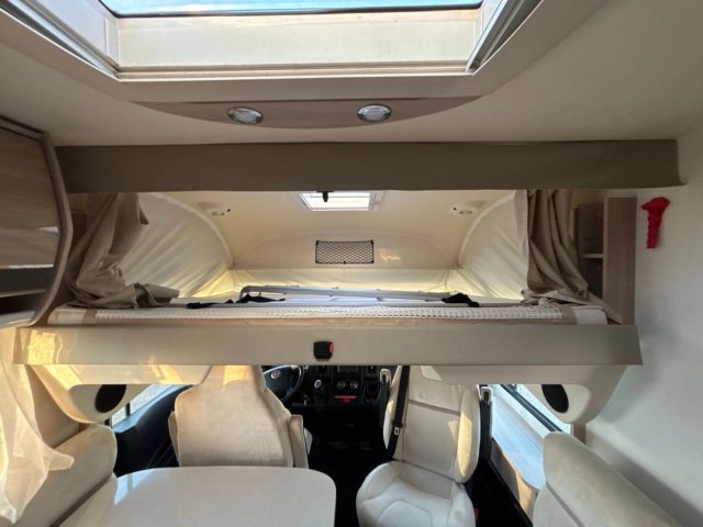 Rapido 880 F Série 8 - Photo 16