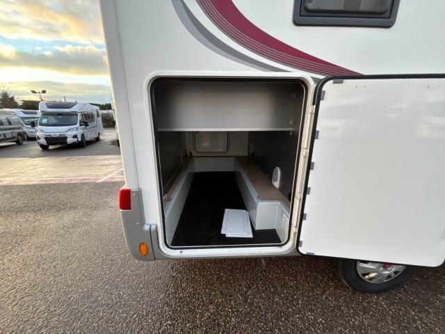 Rapido 880 F Série 8 - Photo 21