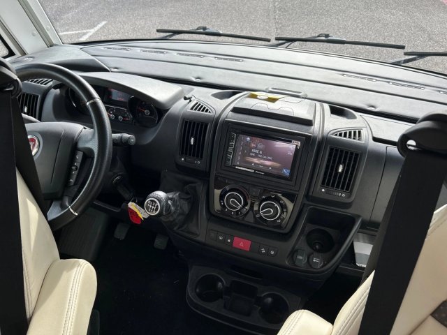 Rapido Distinction i96 PREMIUM EDITION - Photo 3