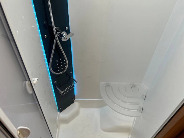 Rapido Distinction i96 PREMIUM EDITION - Photo 8