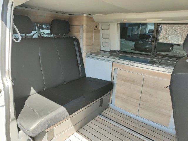 Volkswagen California Coast - Photo 9