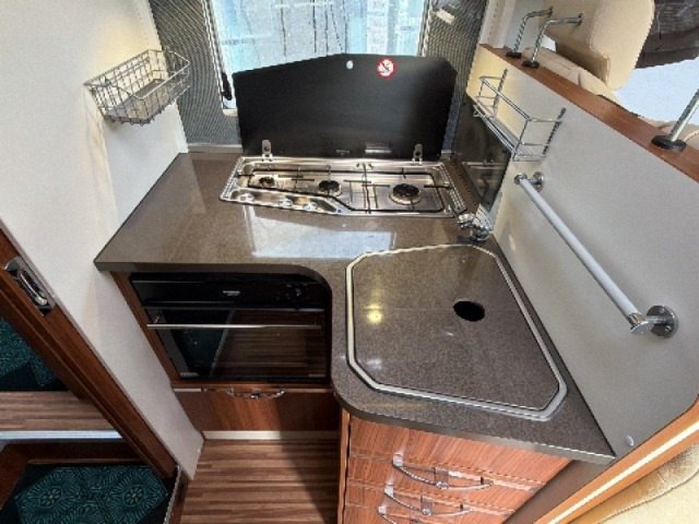 Adria Matrix Plus 670 SBC matric - Photo 6