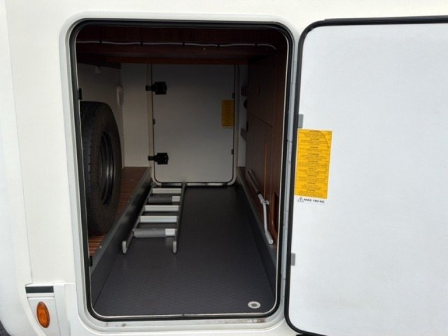 Adria Matrix Plus 670 SBC matric - Photo 11