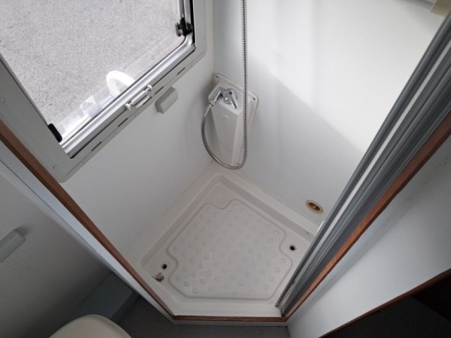 Autostar Amical 5 - Photo 8