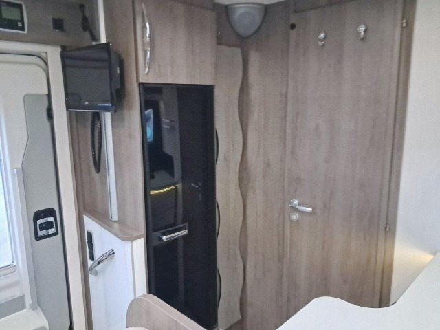 Bavaria Initial I600L Style i 600 l - Photo 6