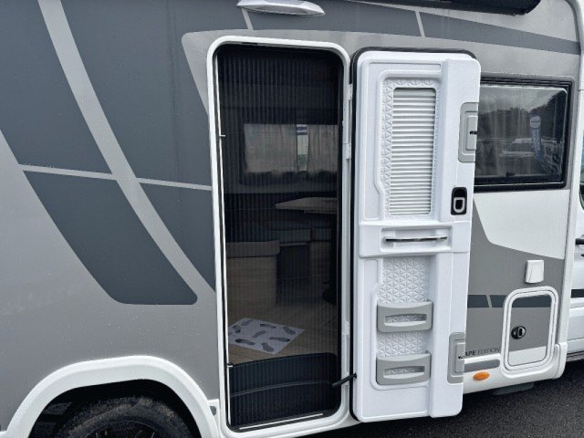 Challenger 240 Etape Edition - Photo 11