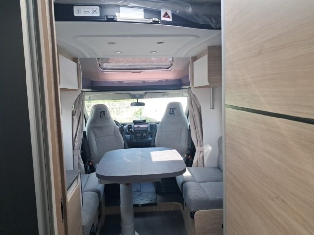 Challenger 318 Anniversary Edition break anniv - Photo 11