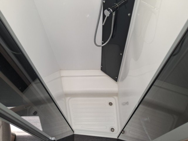 Challenger 328 Graphite Edition Vip - Photo 9