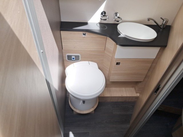 Challenger 328 Graphite Edition Vip - Photo 10