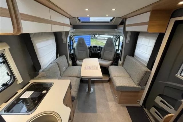 Dethleffs Just T 7052 DBL Neuf