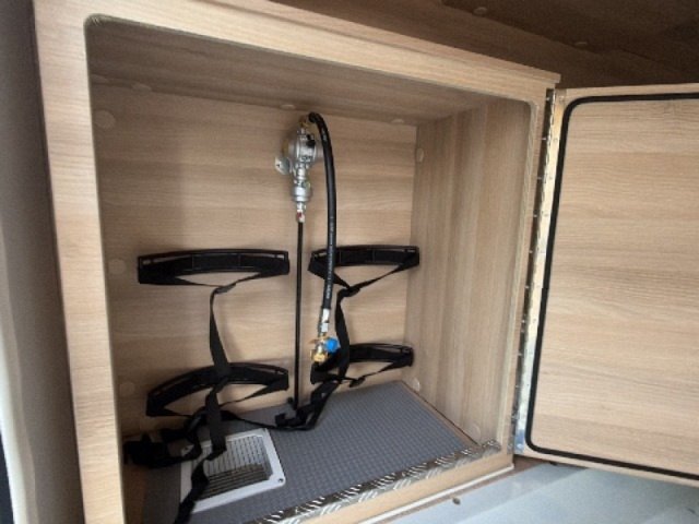 Itineo CJ 660 - Photo 11