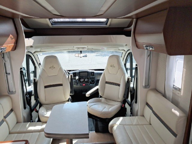 Rapido 686 F - Photo 2