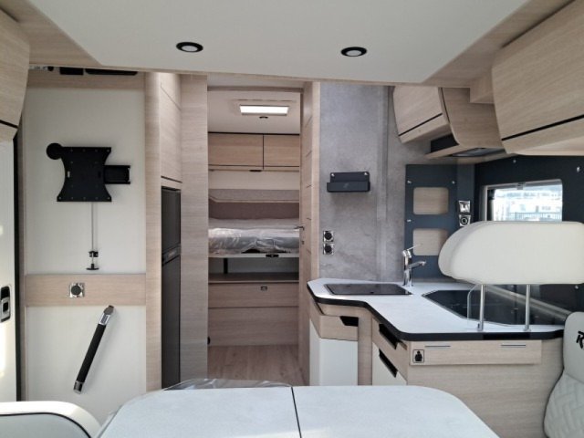 Rapido 696 F 696f 65 ans - Photo 3