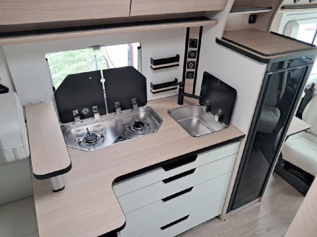 Rapido 854 F - Photo 6