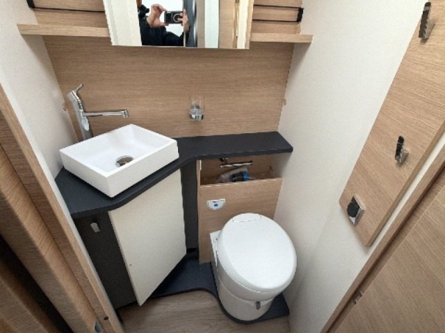 Rapido 866 F - Photo 8