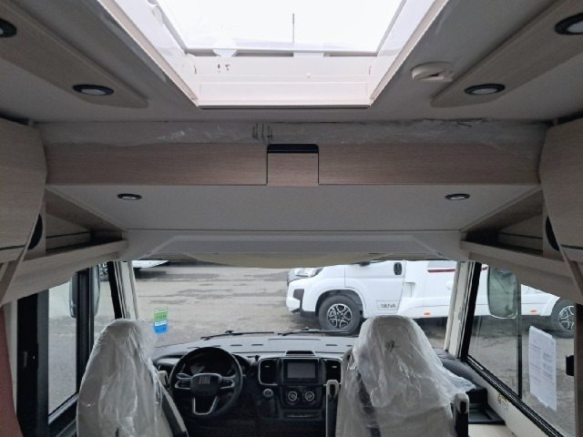 Rapido 896 F - Photo 3