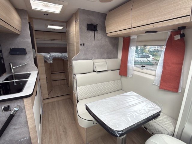 Rapido C55 65 ans - Photo 5