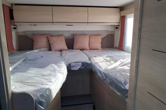 Rapido C55 night edition - Photo 6