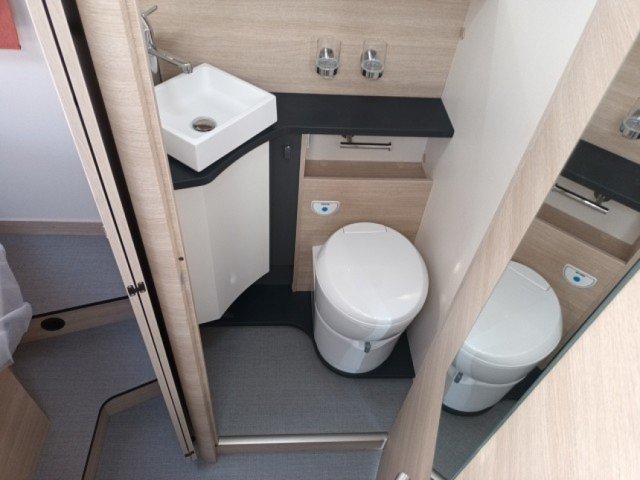 Rapido C86 c 86 i - Photo 9