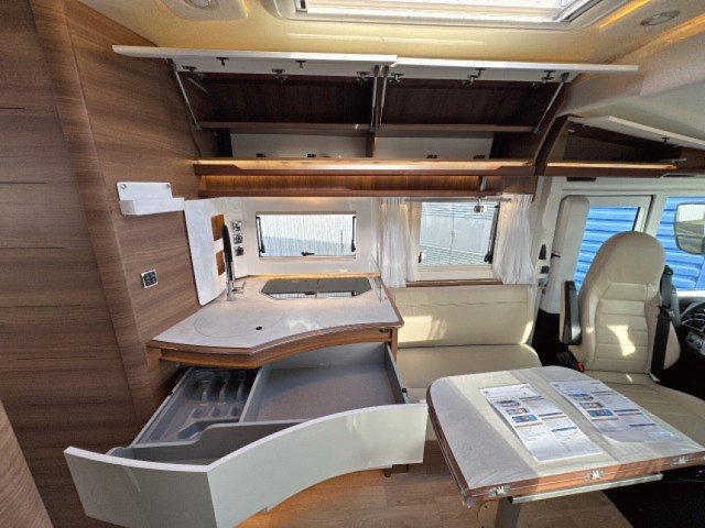 Rapido Distinction i96M i 96 m truma - Photo 12