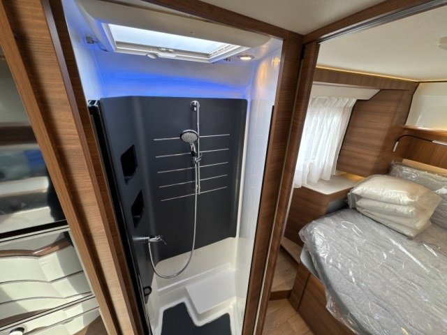 Rapido Distinction i96M i 96 m truma - Photo 8