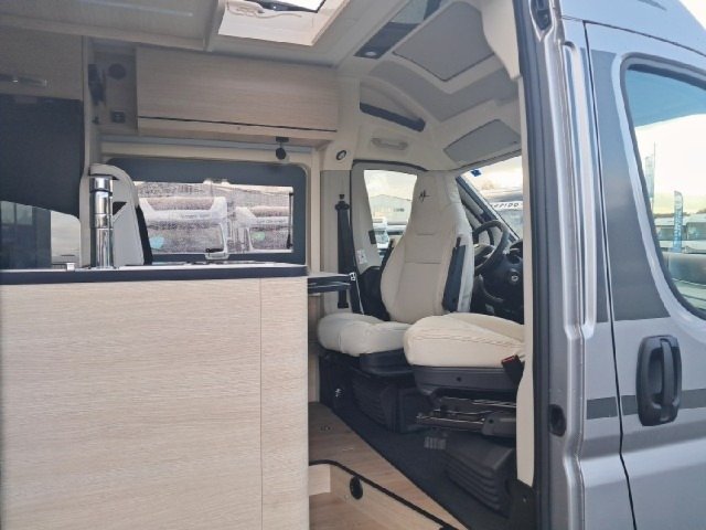 Rapido Van V55 v 55 - Photo 3