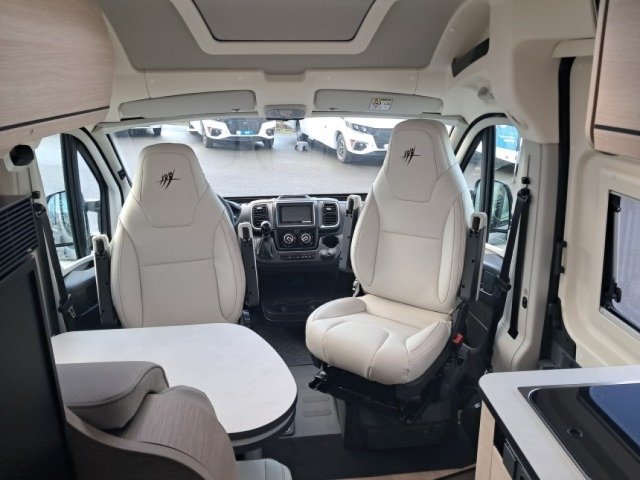 Rapido Van V55 v 55 - Photo 4