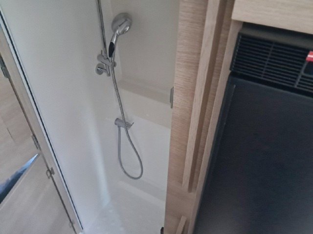 Rapido Van V55 v 55 - Photo 8