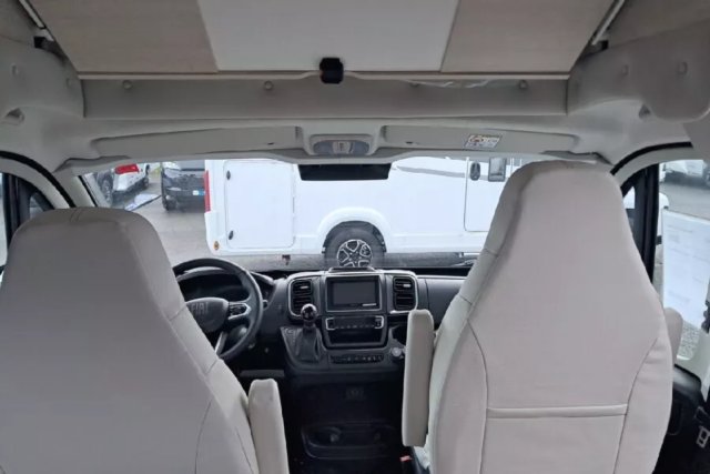 Rapido Van V65 XL v 65 - Photo 3