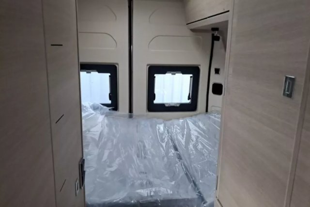 Rapido Van V65 XL v 65 - Photo 6