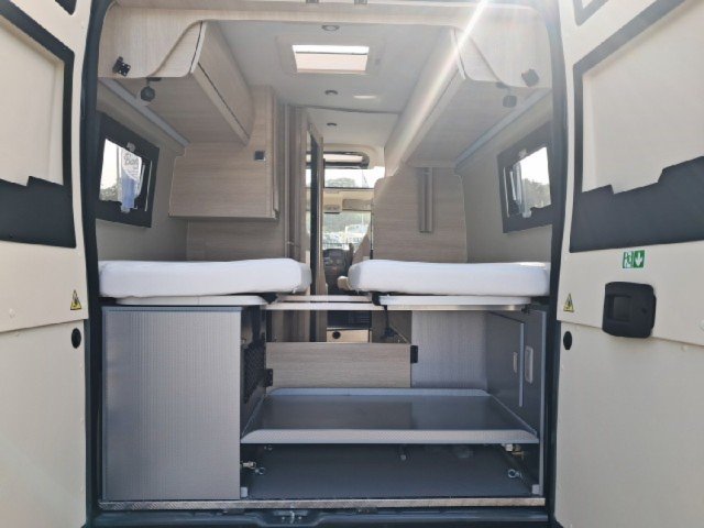 Rapido Van V68 v 68 - Photo 13