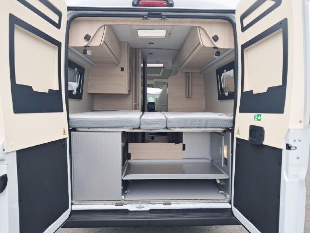 Rapido Van V68 v 68 - Photo 12