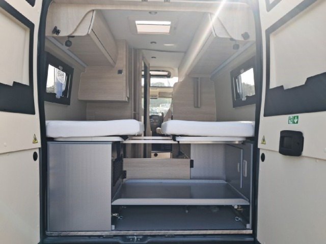 Rapido Van V68 v 68 - Photo 13