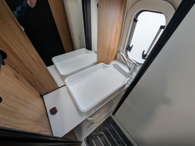 Font Vendome Duo Van Elegance duovan garage - Photo 11