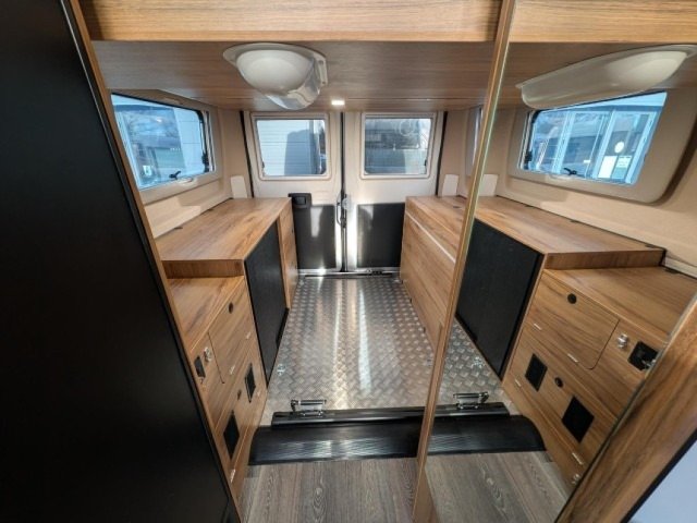 Font Vendome Duo Van Elegance duovan garage - Photo 12