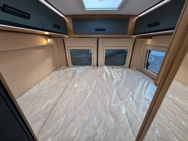 Font Vendome Leader Camp Elegance - Photo 5