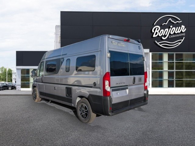 Font Vendome Leader Camp Elegance - Photo 8