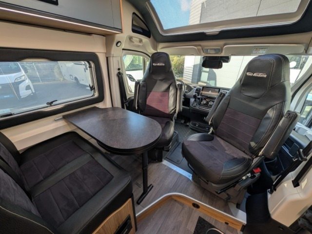 Font Vendome Leader Camp Elegance - Photo 9