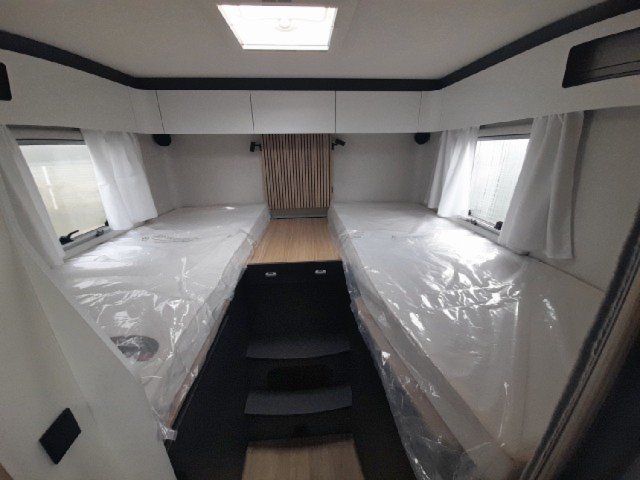 Pilote P 740 FGJ Evidence - Photo 8