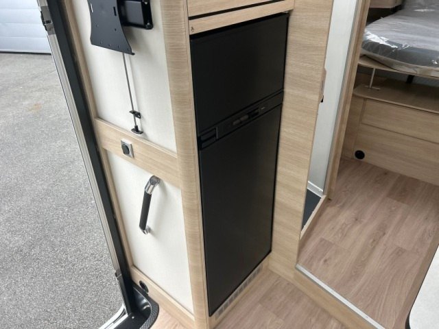 Rapido 696 F 696f 65 ans - Photo 10