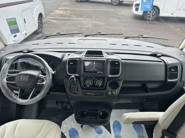 Rapido 8066 DF Ultimate Line - Photo 11