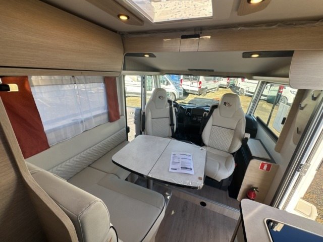 Rapido C55i c 55 i 65 ans - Photo 4