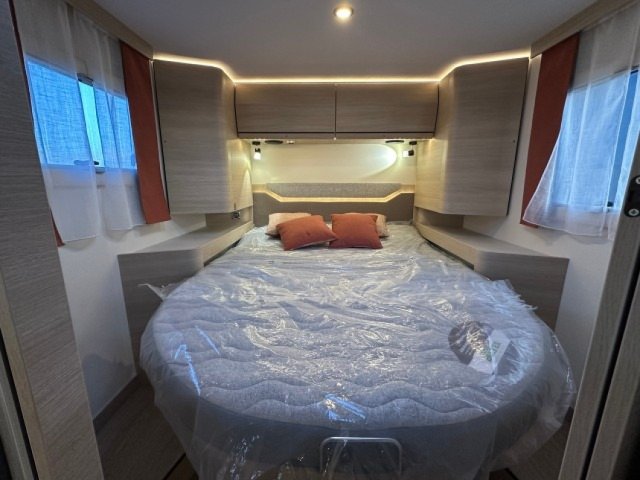 Rapido C86 c 86 i 65 ans - Photo 9