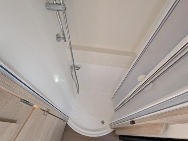 Rapido Van V55 v 55 - Photo 8