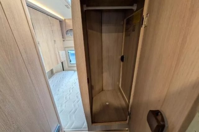 Rapido Van V55 - Photo 9